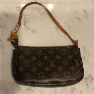Louis Vuitton Pochette - brown monogram clutch